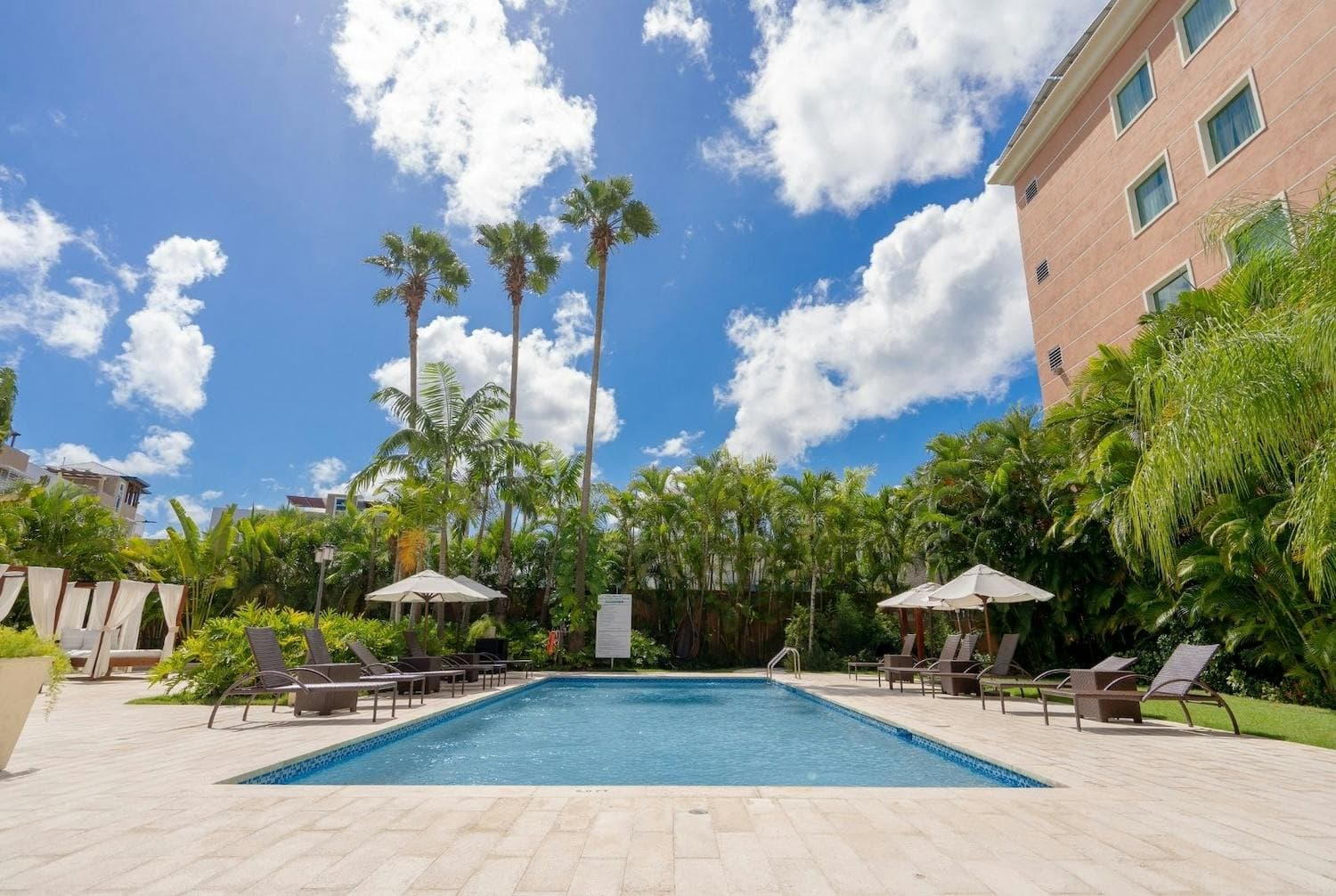 Hodelpa Garden Court