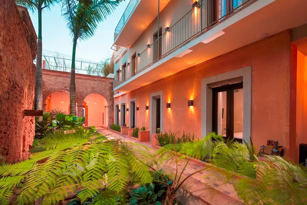 Luca Life Tasting Hotel