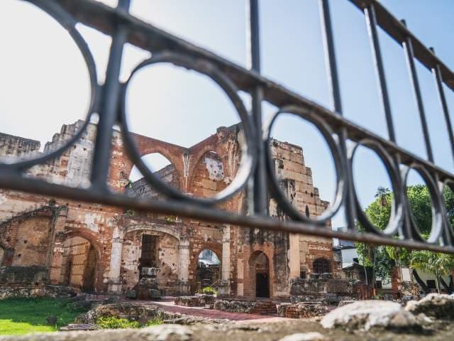 Ruinas Hospital San Nicolás De Bari