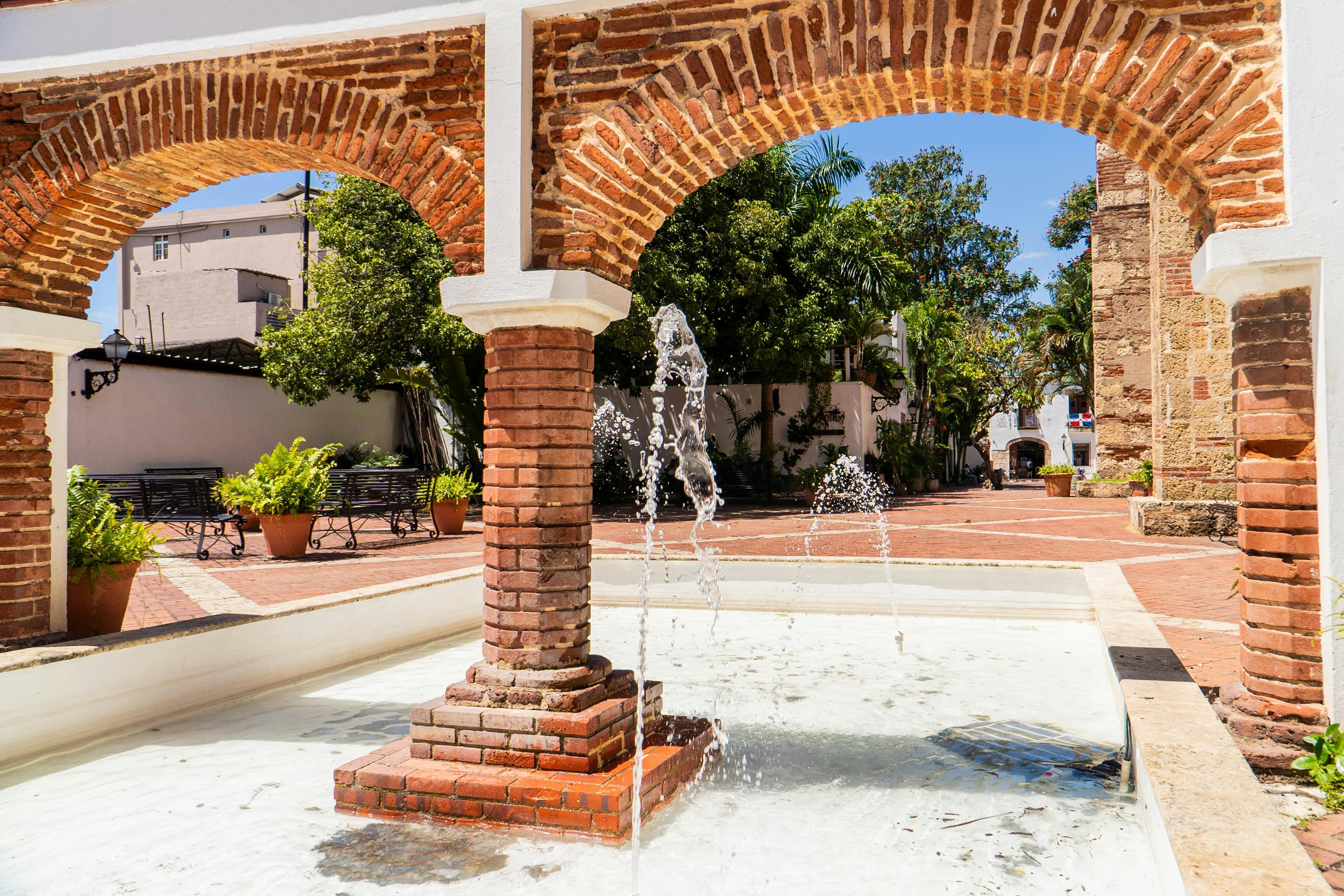 Plaza María de Toledo