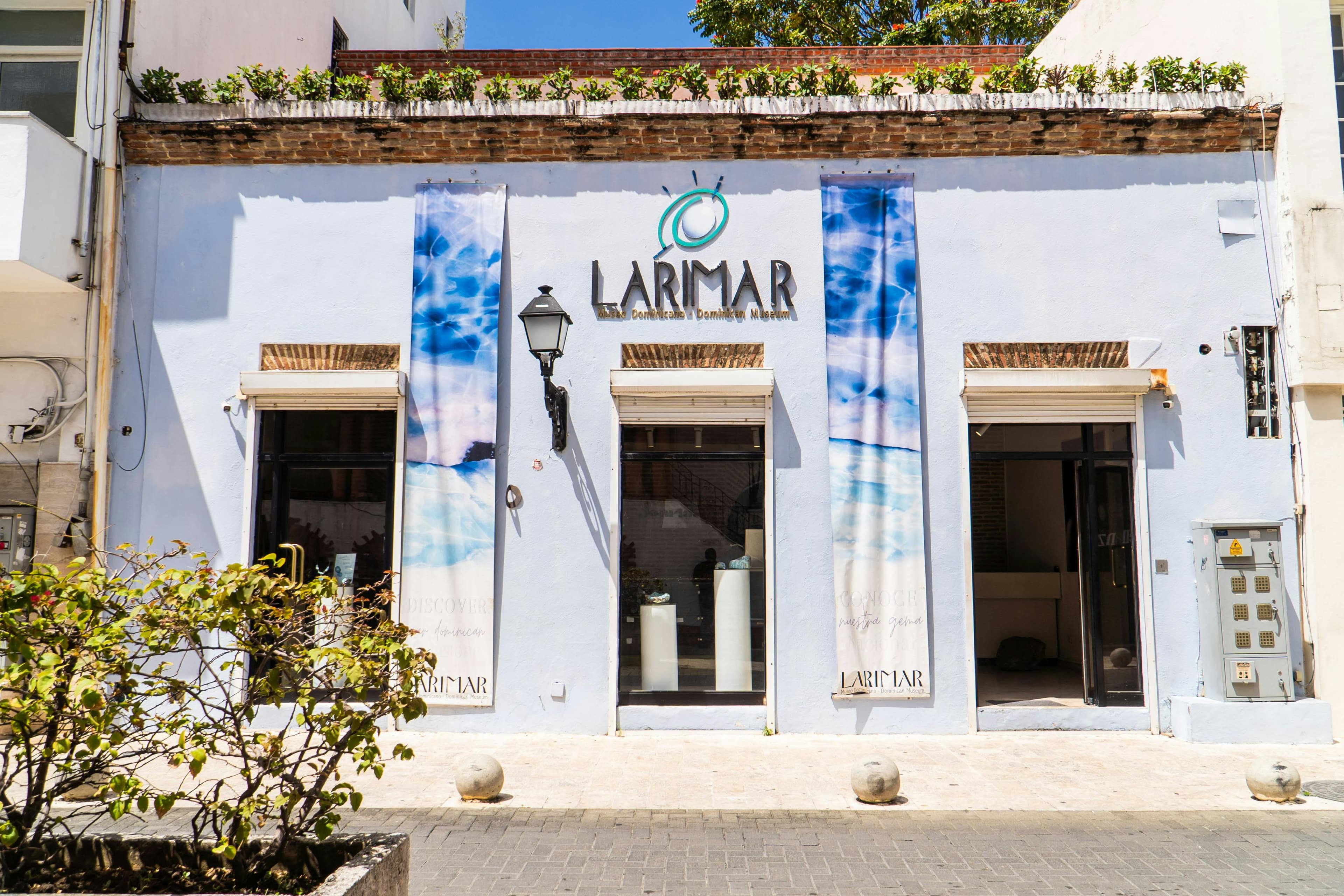Museo del Larimar