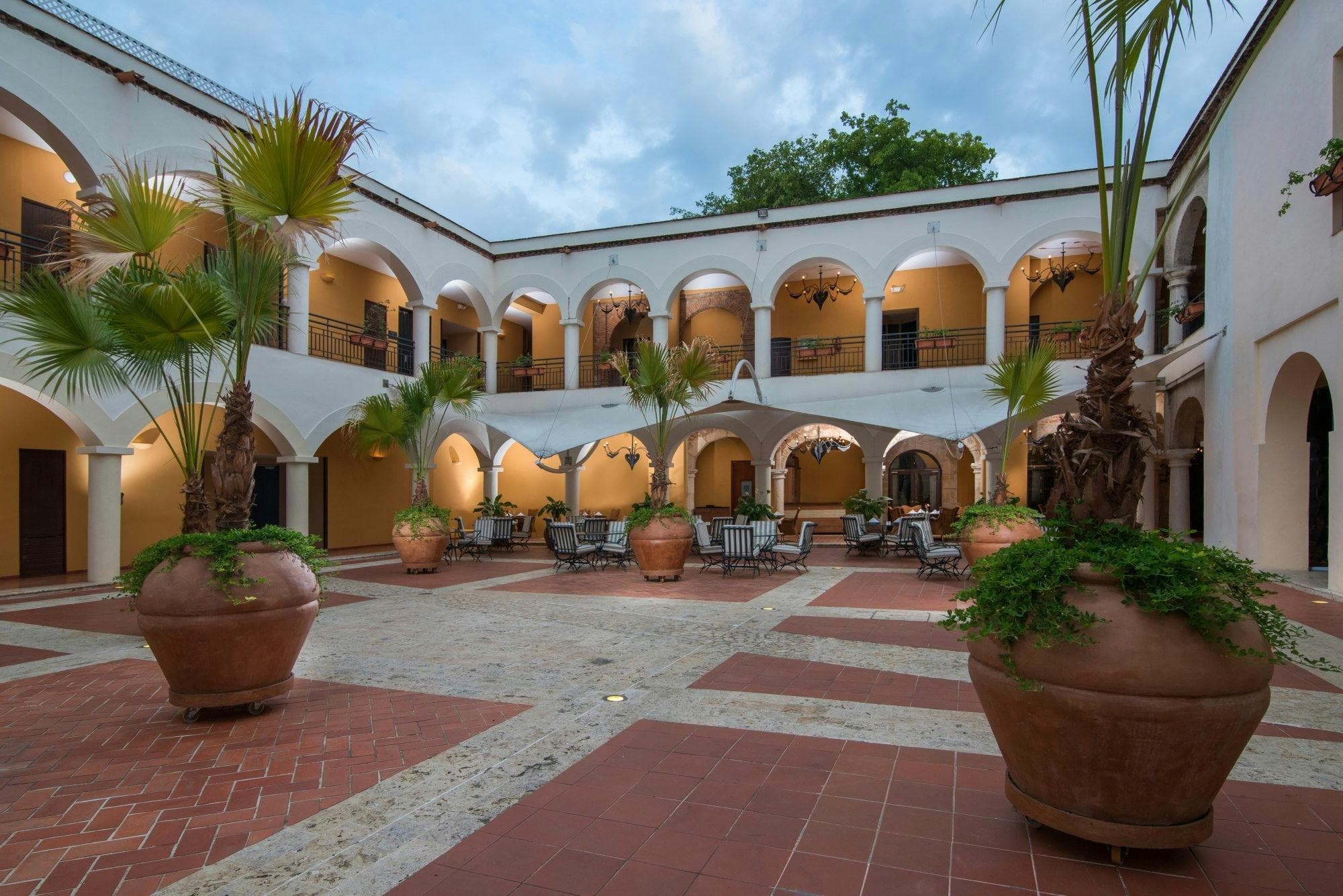 Hodelpa Nicolás de Ovando