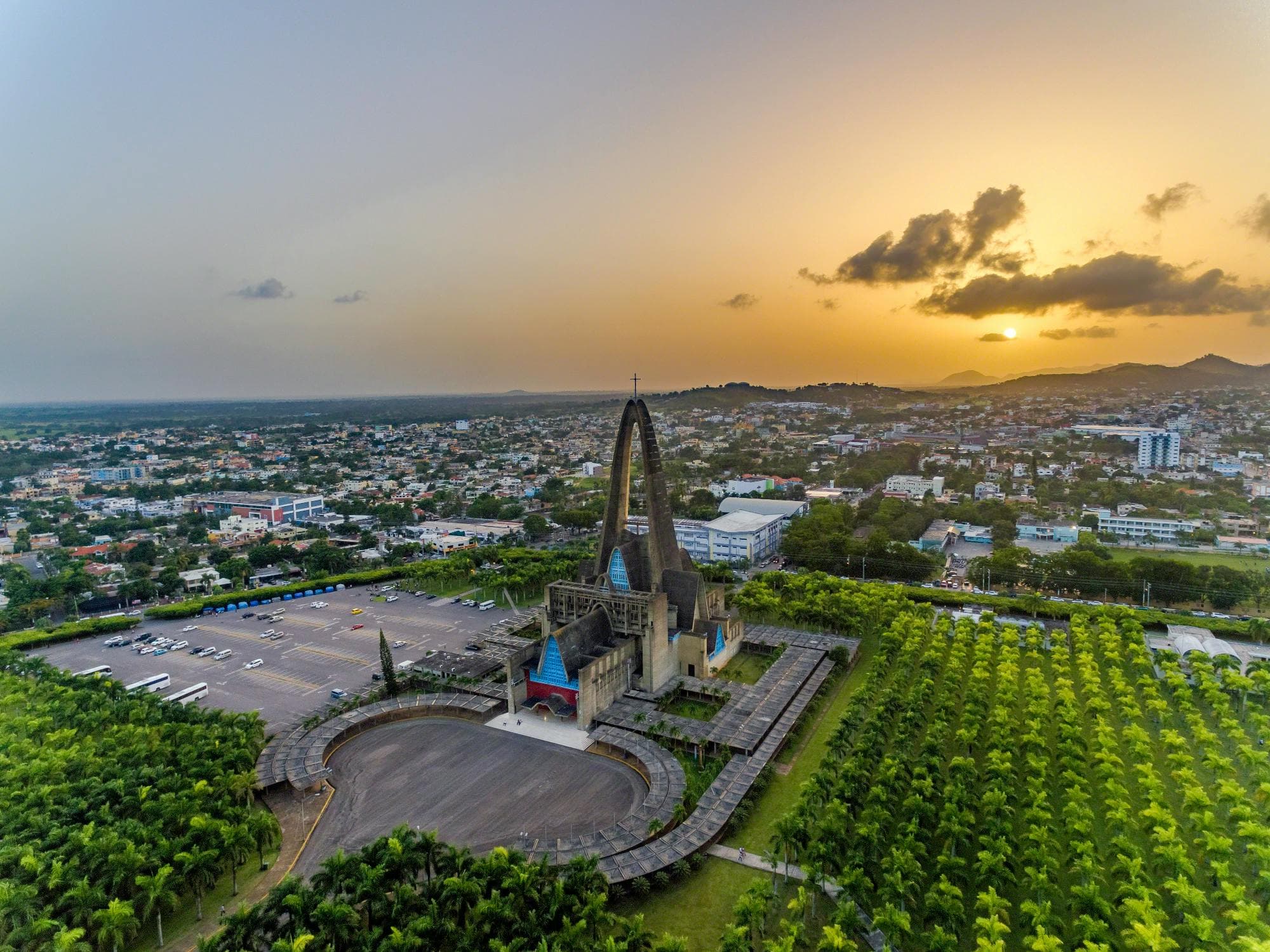 Basílica Catedral Nuestra Señora de La Altagracia