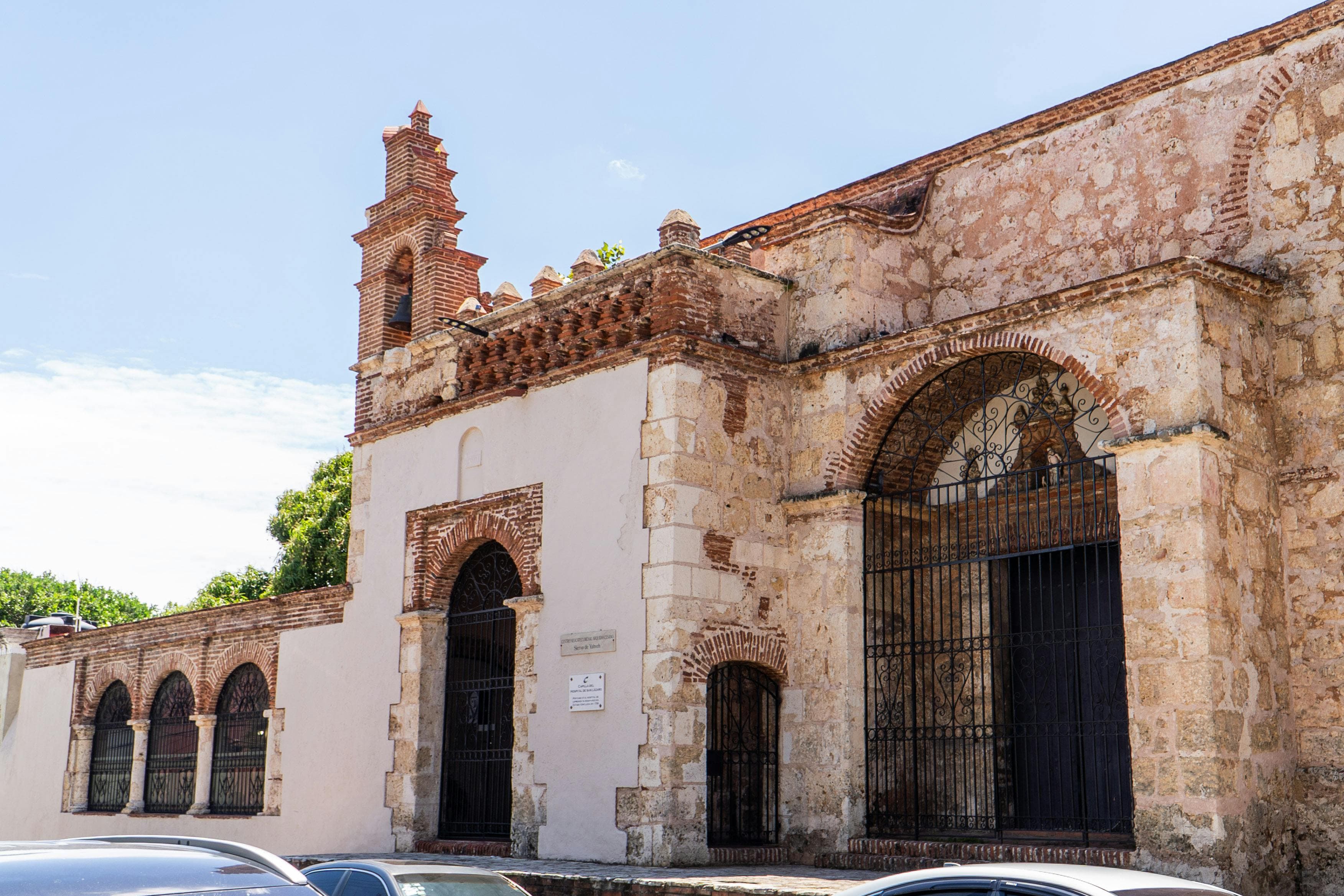 Iglesia y Hospital de San Lázaro – Zona Colonial