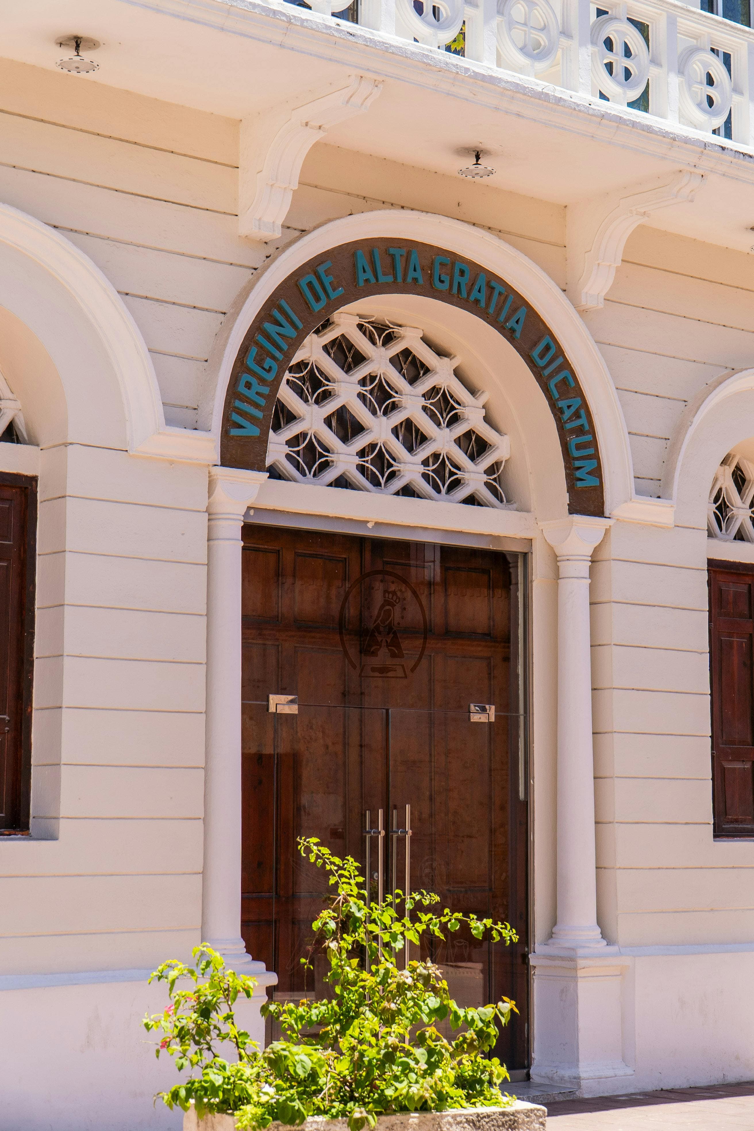 Santuario Diocesano Nuestra Señora de la Altagracia – Zona Colonial