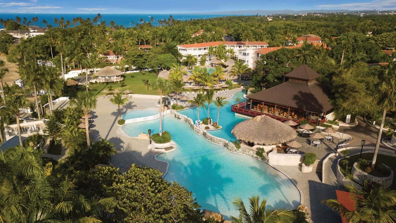 Lifestyle Tropical Beach Resort & Spa