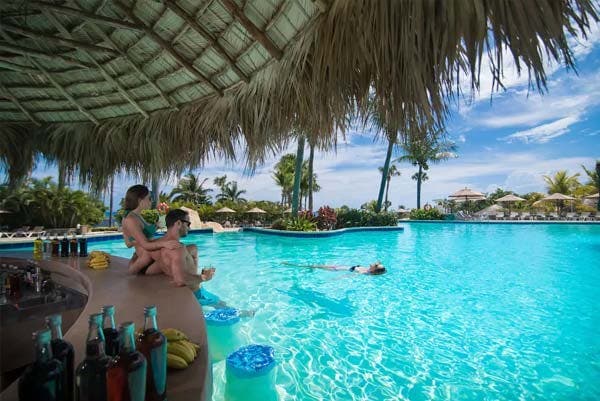 Lifestyle Tropical Beach Resort & Spa